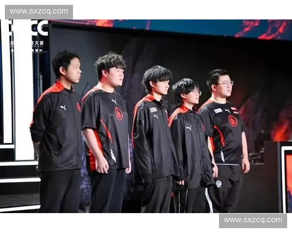 选手签约揭幕战全程回顾 新赛季正式启动与精彩看点解析